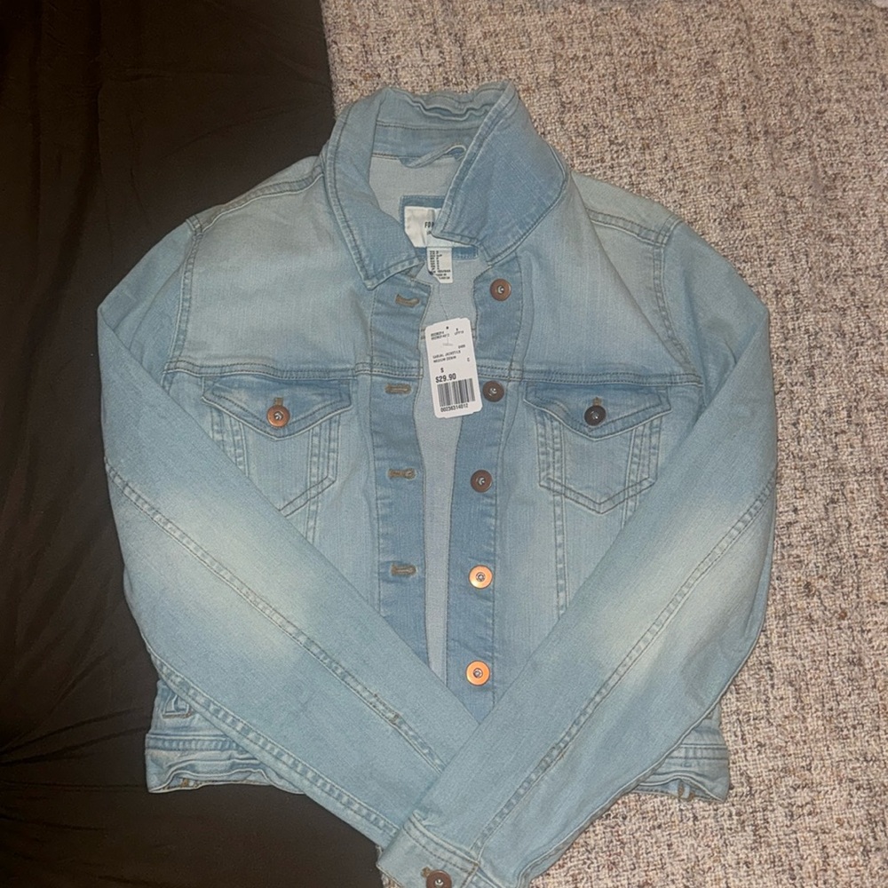 Women’s jean jacket